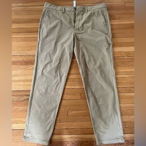CRZ Yoga Men’s All Day Comfort Golf Pants, Color Khaki Sand. Great Condition.